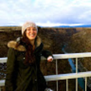 Meet your Posher, Daniella